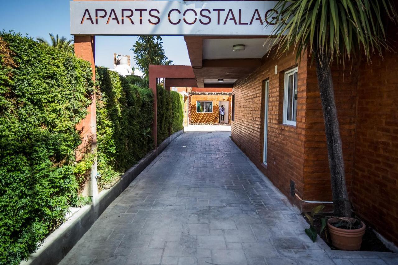Costalago Suites- By Hvh ヴィラ・カルロス・パス エクステリア 写真